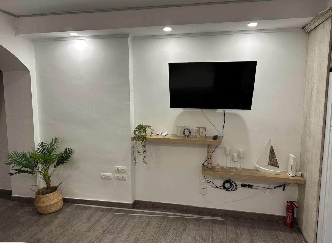 Gamonal Beach Studio *